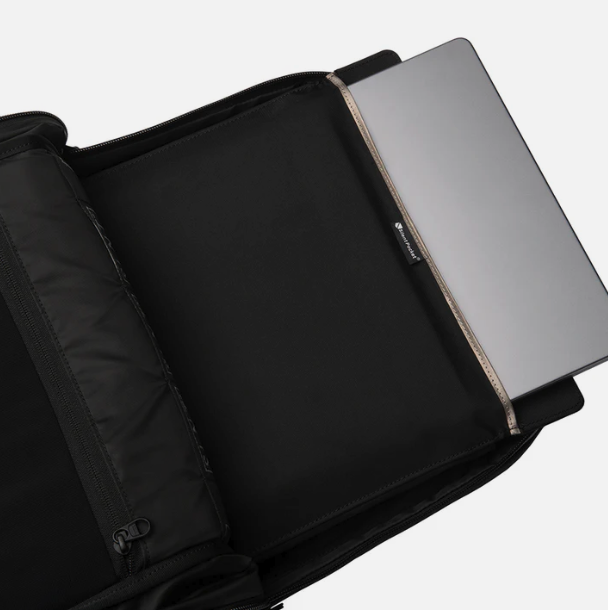 SLNT Essentials Faraday Backpack 7